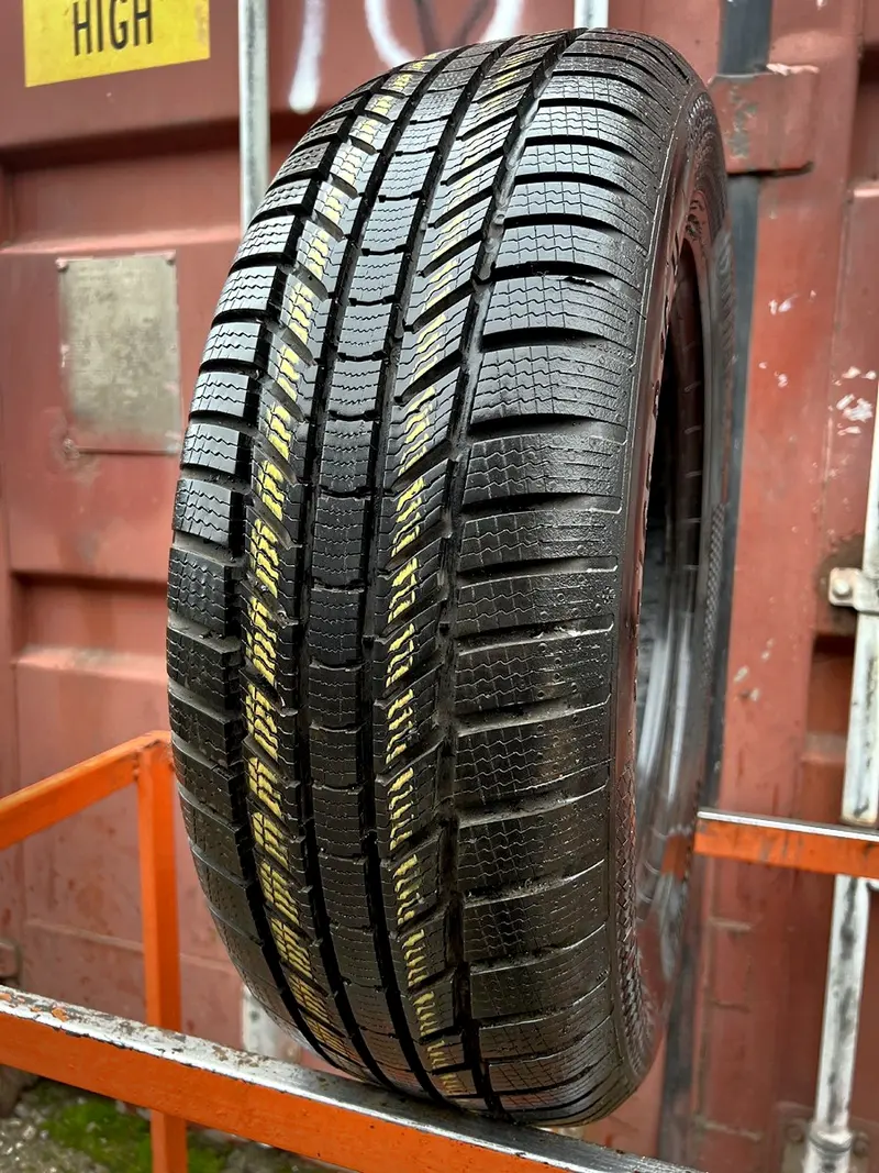 Б/у шина 215/65 R16 Continental ContiWinterContact TS 870 P