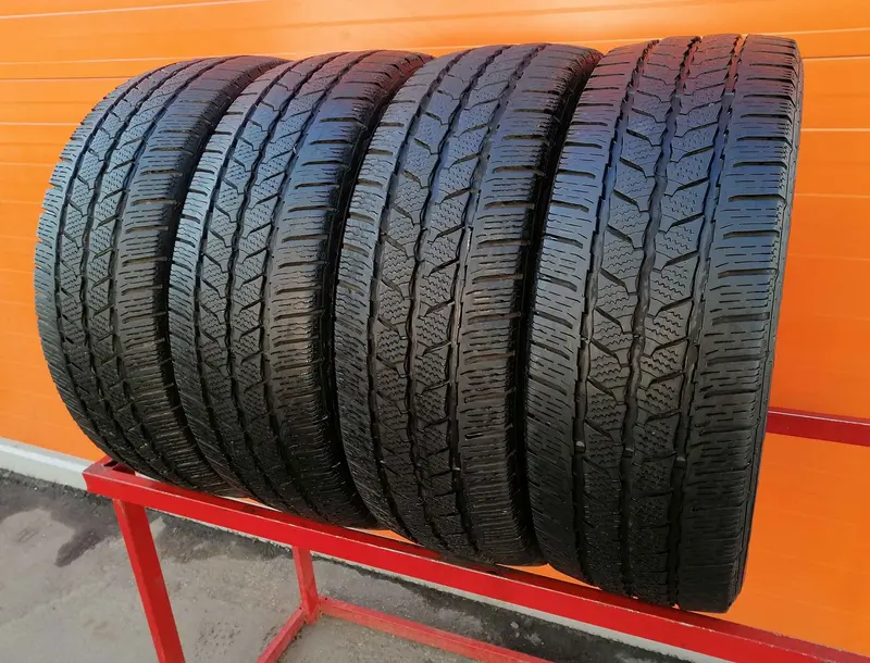 Комплект б/у шин 215/65 R16C Continental VanContact Winter