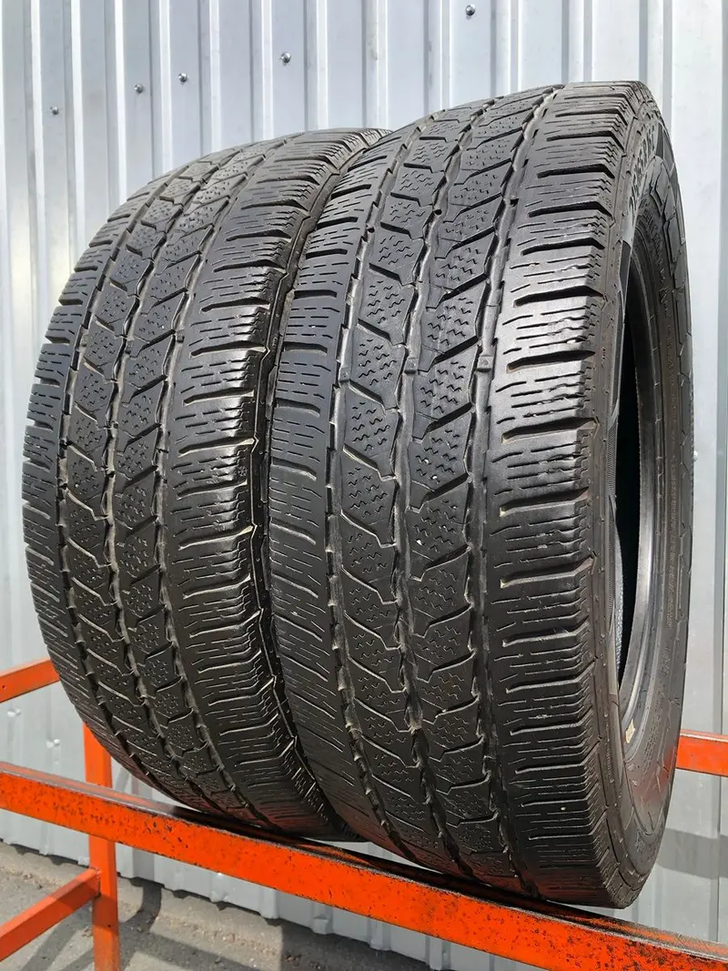 Пара б/у шин 215/65 R16C Continental VanContact Winter