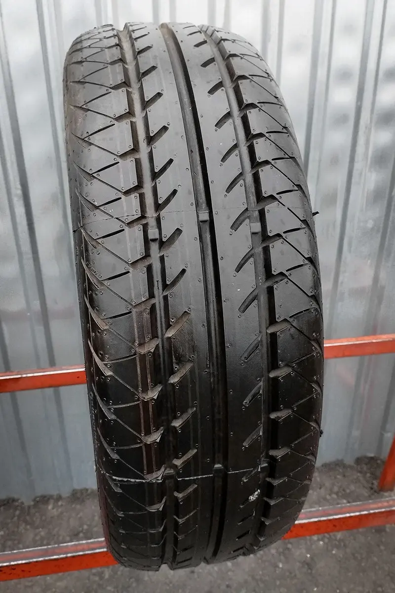 Б/у шина 215/65 R16C Continental Vanco ECO