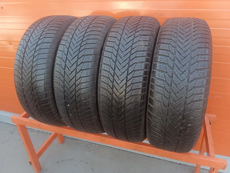 Комплект б/у шин 215/65 R16 ESA-Tecar Super Grip PRO