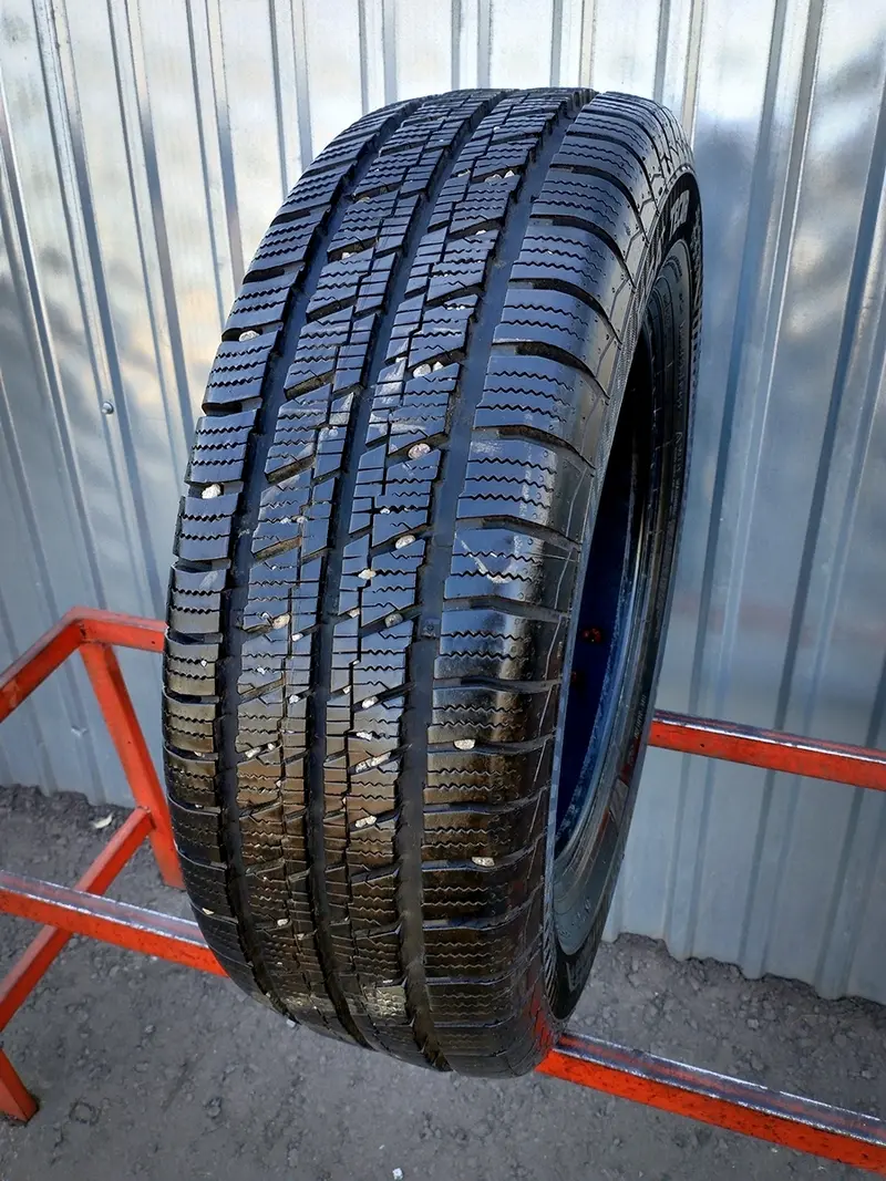Б/у шина 215/65 R16C ESA-Tecar Super Grip Van