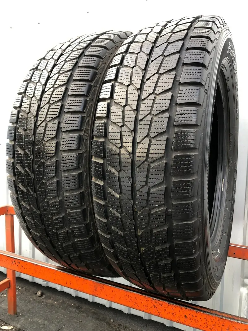 Пара б/у шин 215/65 R16C Falken Eurowinter HS-437 VAN