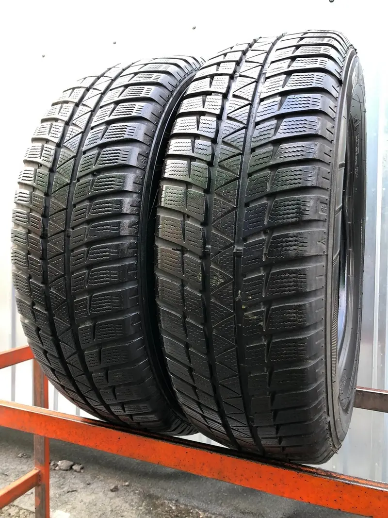 Пара б/у шин 215/65 R16 Falken Eurowinter HS-449