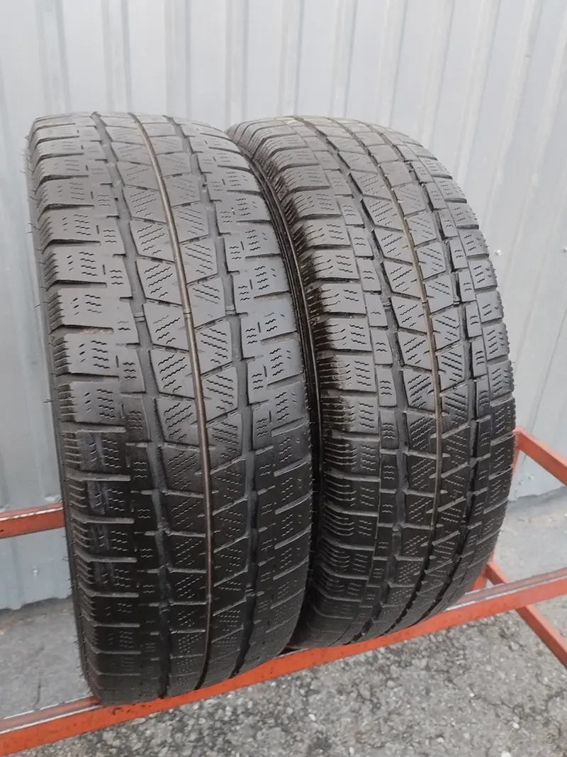 Пара б/у шин 215/65 R16C Falken Eurowinter VAN01