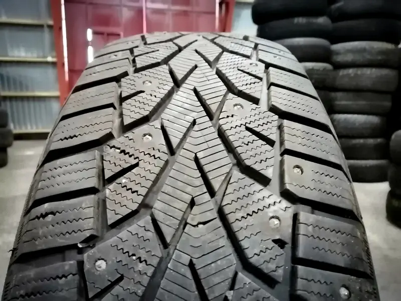 Б/у шина 215/65 R16 General Tire Grabber Arctic