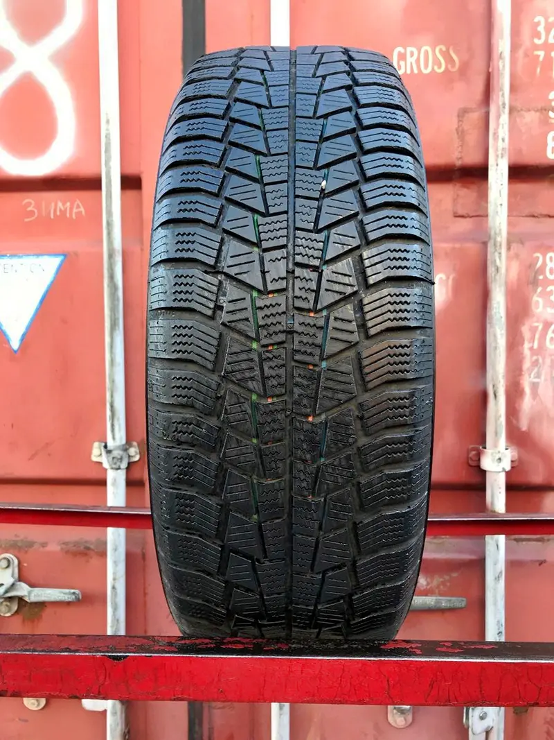 Б/у шина 215/65 R16 Gislaved Euro Frost 6
