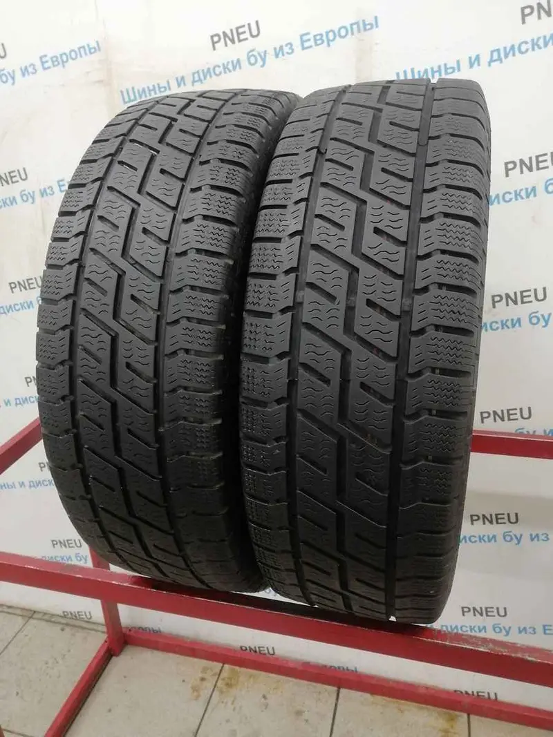 Пара б/у шин 215/65 R16C Gislaved Euro Frost VAN