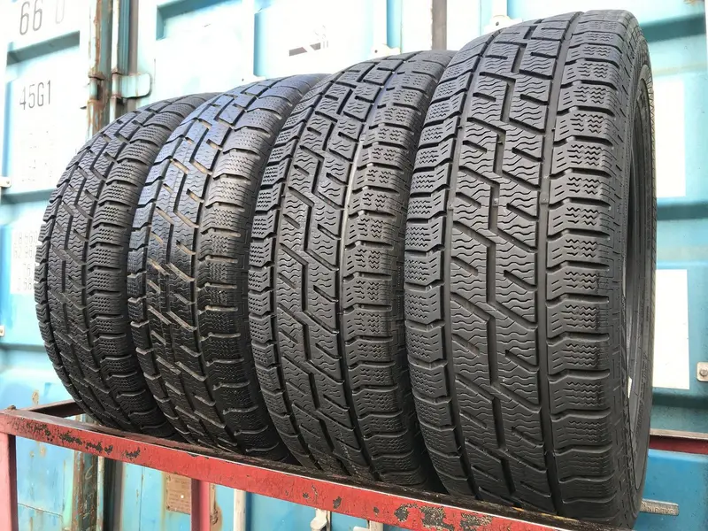 Комплект б/у шин 215/65 R16C Gislaved Euro Frost VAN