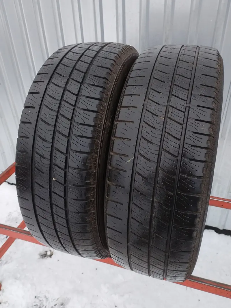 Пара б/у шин 215/65 R16C Goodyear Cargo Vector 2, фото 1