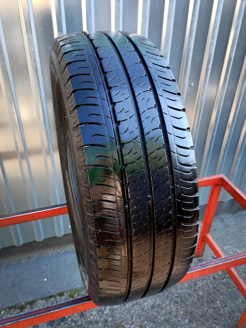 Б/у шина 215/65 R16C Goodyear EfficientGrip Cargo, фото 1