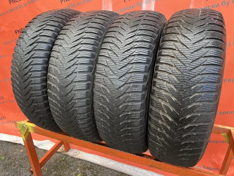 Комплект б/у шин 215/65 R16 Goodyear Ultra Grip 8, фото 1