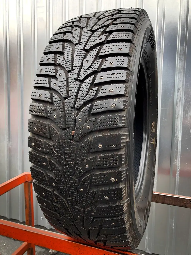 Б/у шина 215/65 R16 Hankook Winter I PIKE RS W419