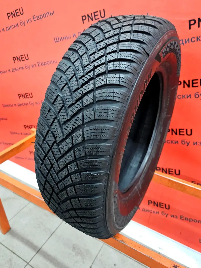 Б/у шина 215/65 R16 Hankook Winter I*cept RS3 W462
