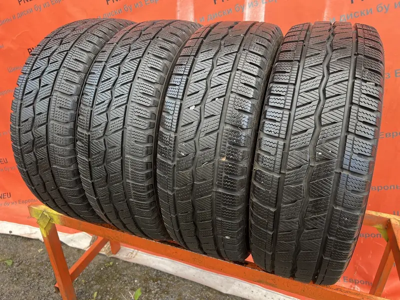 Комплект б/у шин 215/65 R16C Hankook Winter i Cept LV RW12