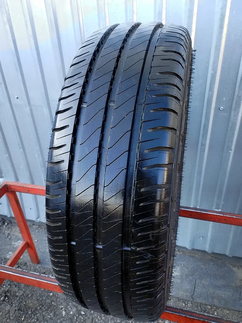 Б/у шина 215/65 R16C Michelin Agilis 3