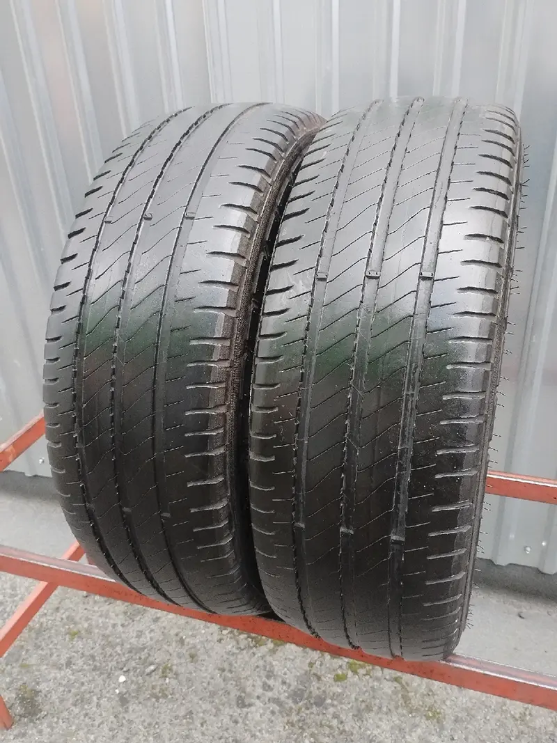 Пара б/у шин 215/65 R16C Michelin Agilis 3