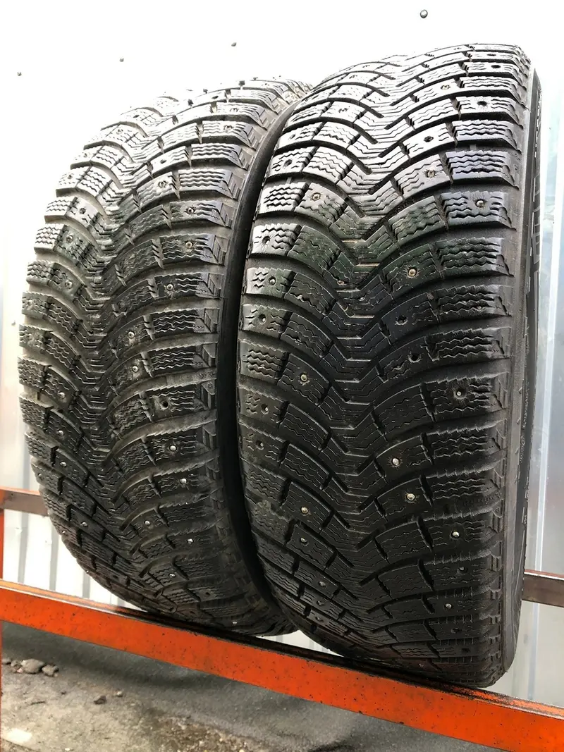 Пара б/у шин 215/65 R16 Michelin X-Ice North 2