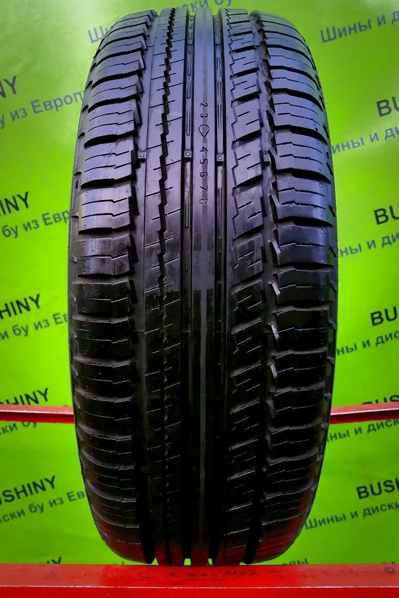 Б/у шина 215/65 R16C Nokian Hakka C Van