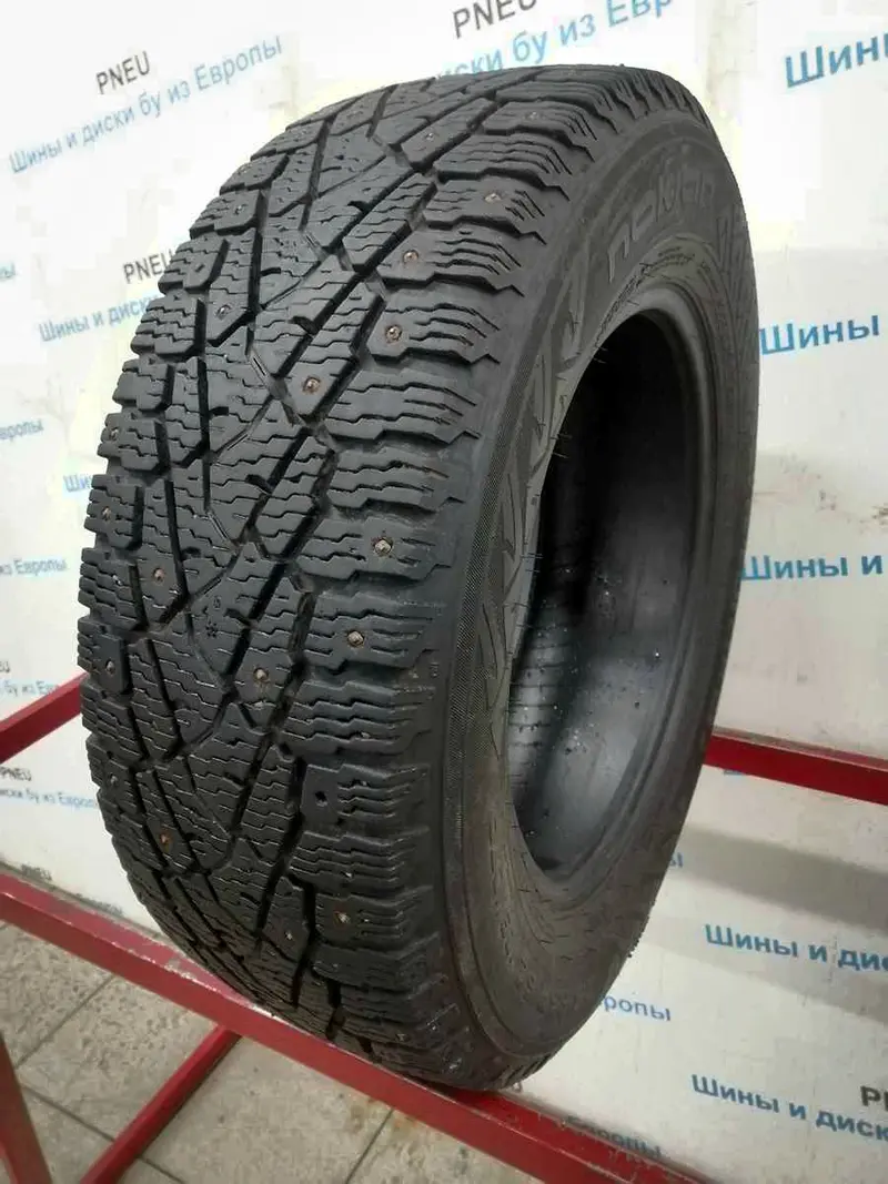 Б/у шина 215/65 R16C Nokian Hakkapeliitta C3