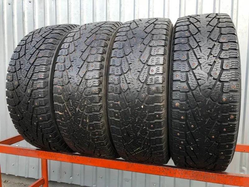 Комплект б/у шин 215/65 R16C Nokian Hakkapeliitta C3