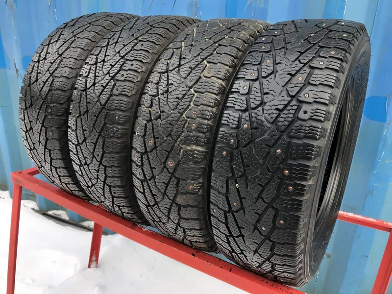 Комплект б/у шин 215/65 R16C Nokian Hakkapeliitta C3