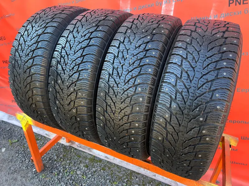 Комплект б/у шин 215/65 R16C Nokian Hakkapeliitta C4, фото 1