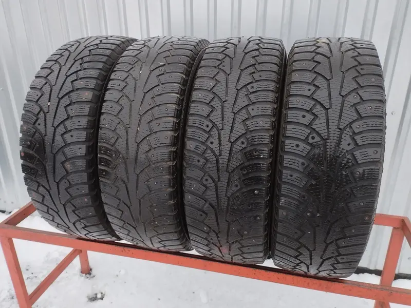 Комплект б/у шин 215/65 R16C Nokian Nordman C