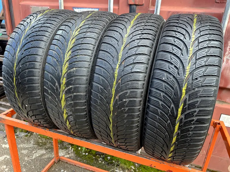 Комплект б/у шин 215/65 R16 Nokian WR D3, фото 1