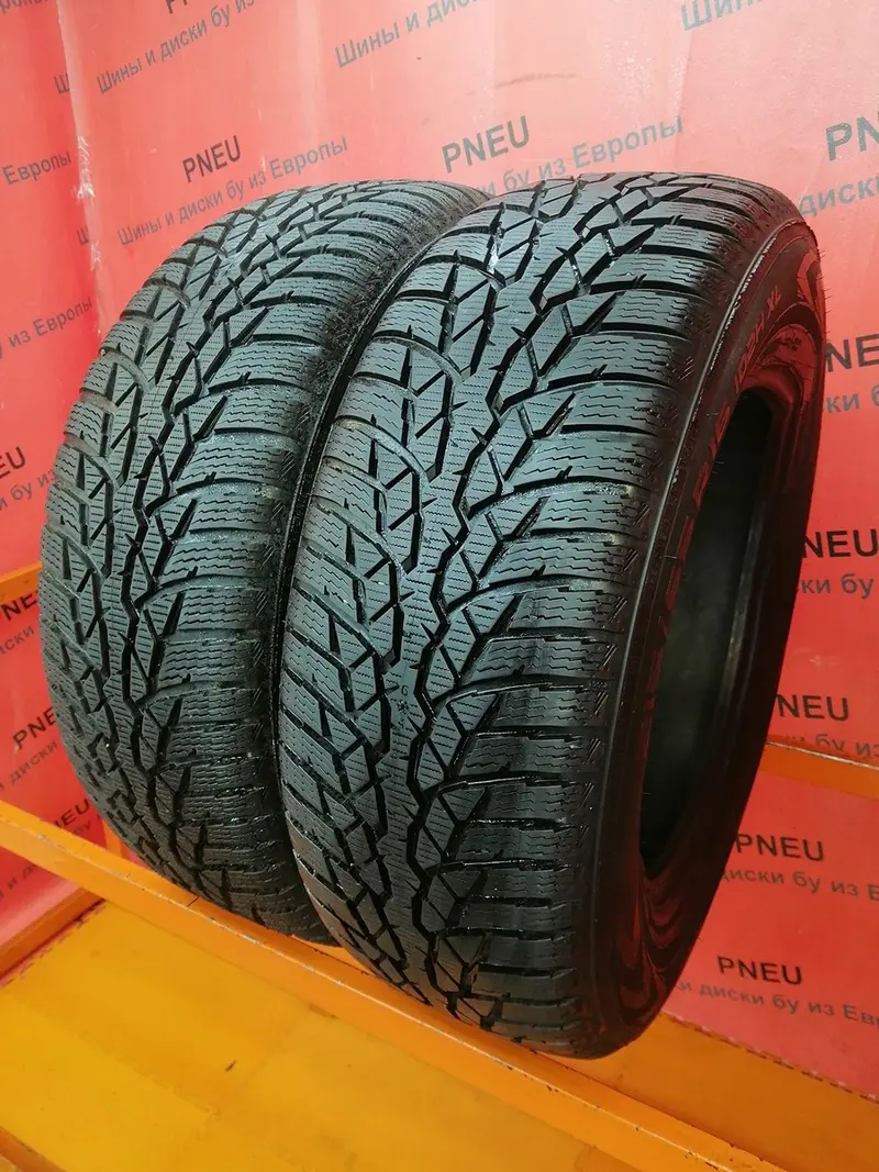 Пара б/у шин 215/65 R16 Nokian WR D4