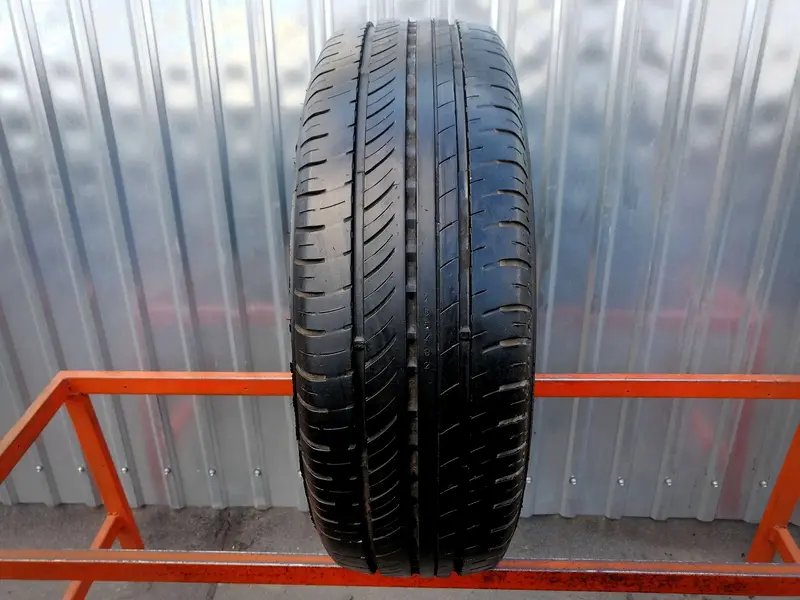 Б/у шина 215/65 R16C Nokian cLine Van