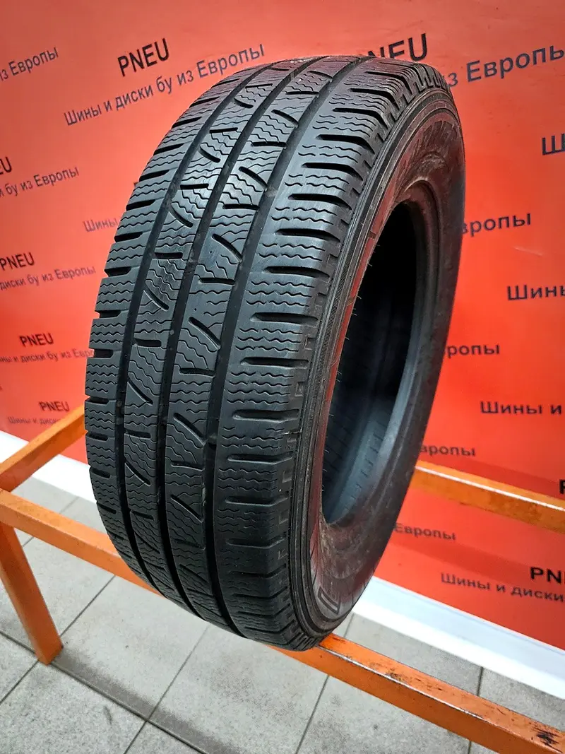 Б/у шина 215/65 R16C Pirelli Carrier Winter