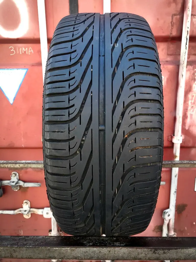 Б/у шина 215/65 R16 Pirelli P 6000, фото 1
