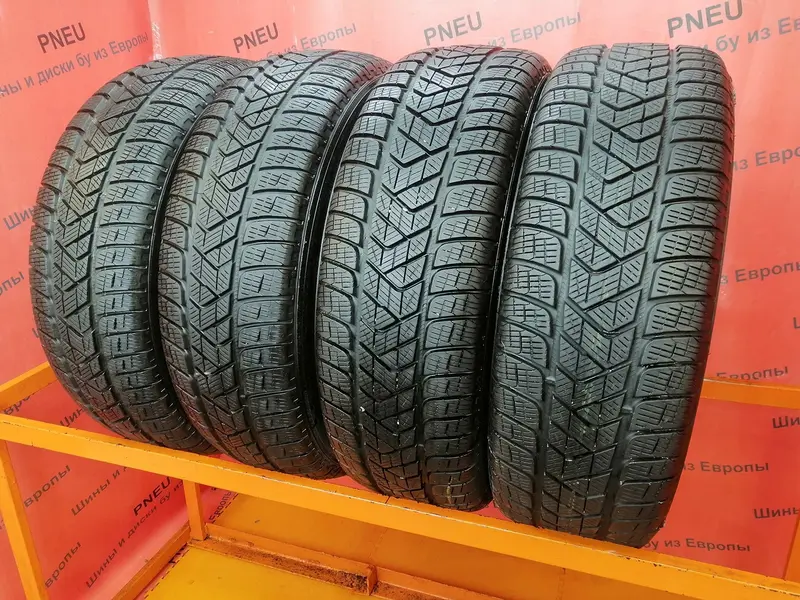 Комплект б/у шин 215/65 R16 Pirelli Scorpion Winter