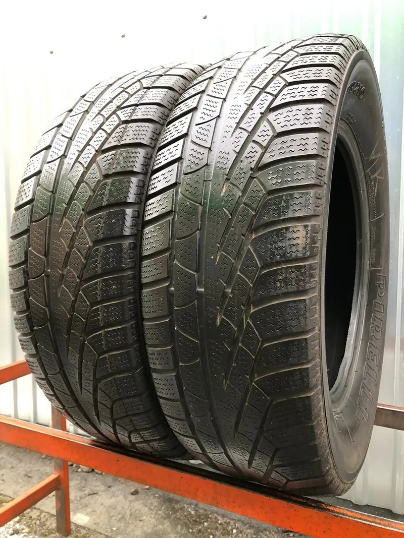 Пара б/у шин 215/65 R16 Pirelli Winter 210 Sottozero
