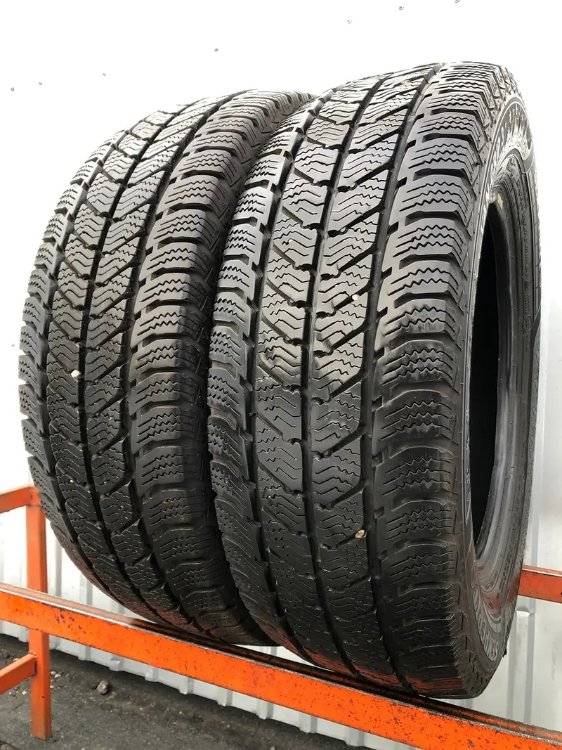 Пара б/у шин 215/65 R16C Semperit Van Grip 3