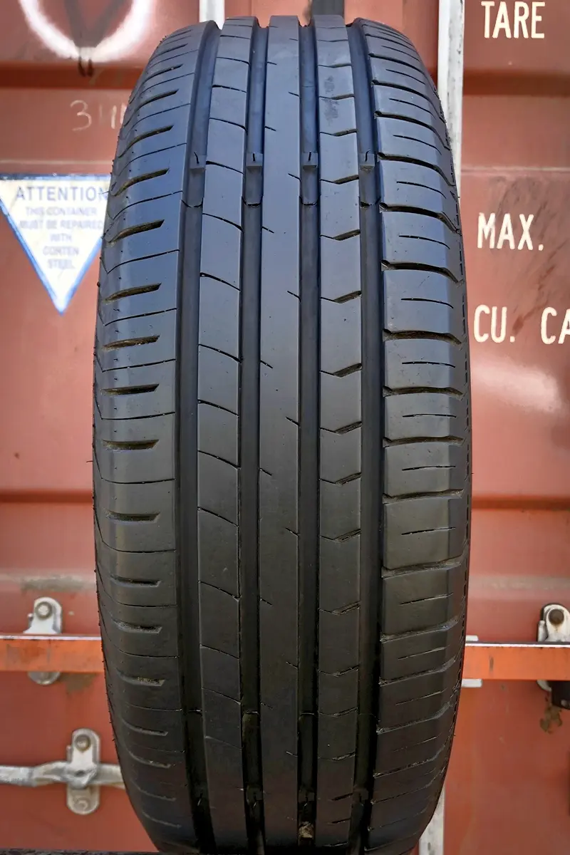 Б/у шина 215/65 R16 Tracmax X-Privilo TX1