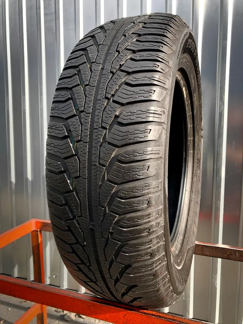 Б/у шина 215/65 R16 Uniroyal MS Plus 77, фото 1