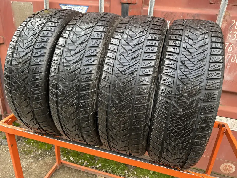 Комплект б/у шин 215/65 R16 Vredestein Wintrac Xtreme S