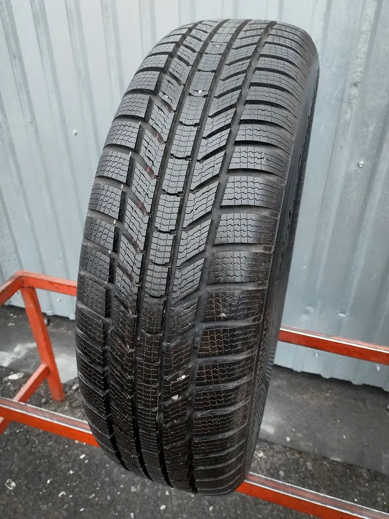 Б/у шина 215/65 R17 Continental ContiWinterContact TS 870 P