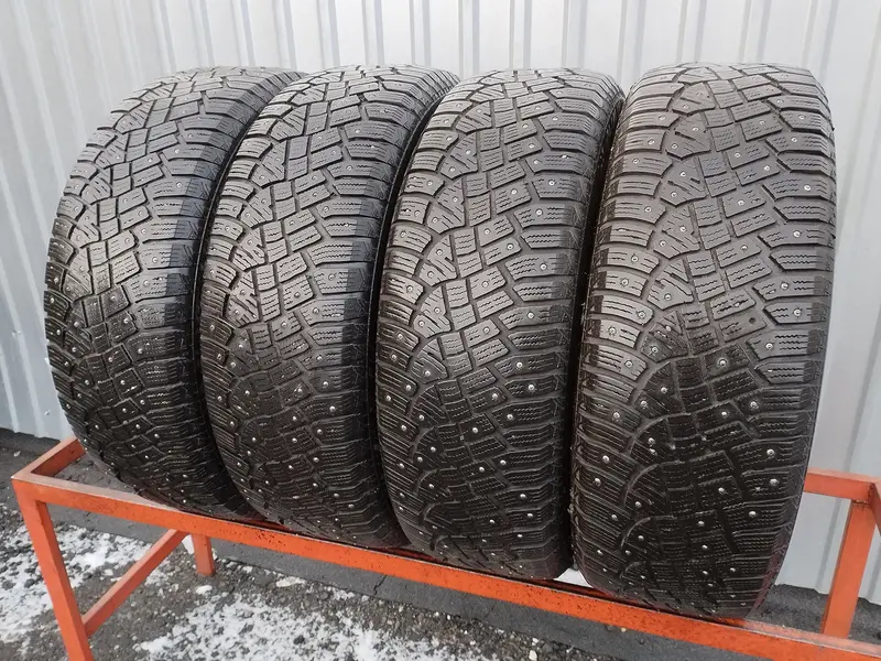 Комплект б/у шин 215/65 R17 Continental IceContact 2 SUV