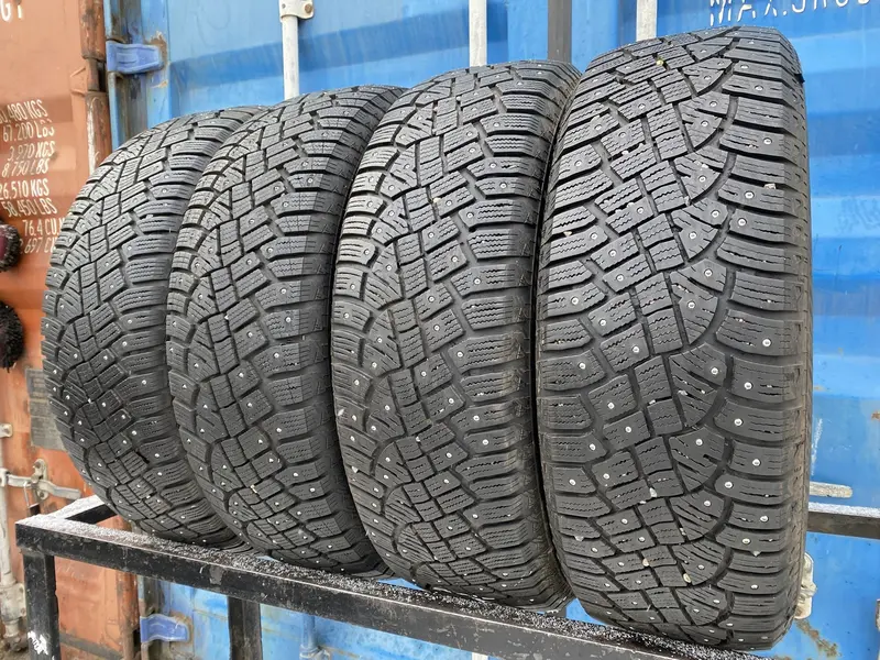 Комплект б/у шин 215/65 R17 Continental IceContact 2 SUV