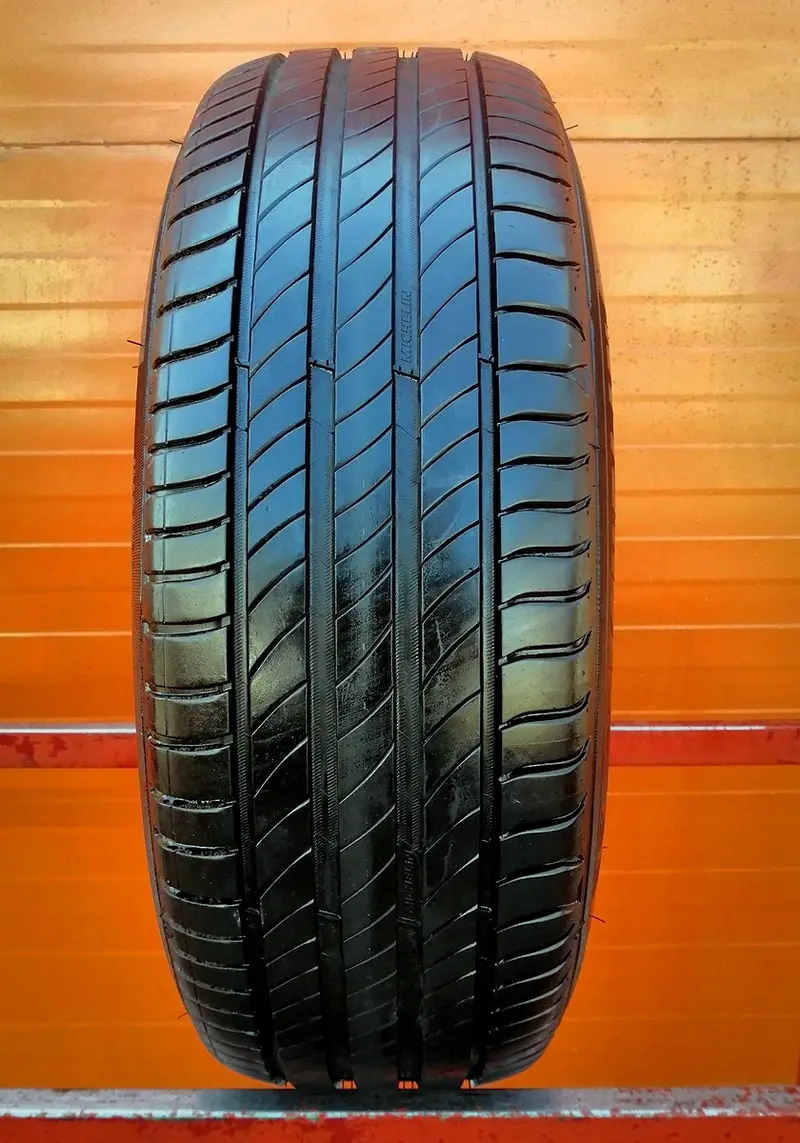 Б/у шина 215/65 R17 Michelin Primacy 4, фото 1