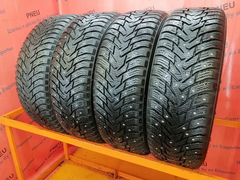 Комплект б/у шин 215/65 R17 Nokian Hakkapeliitta 8