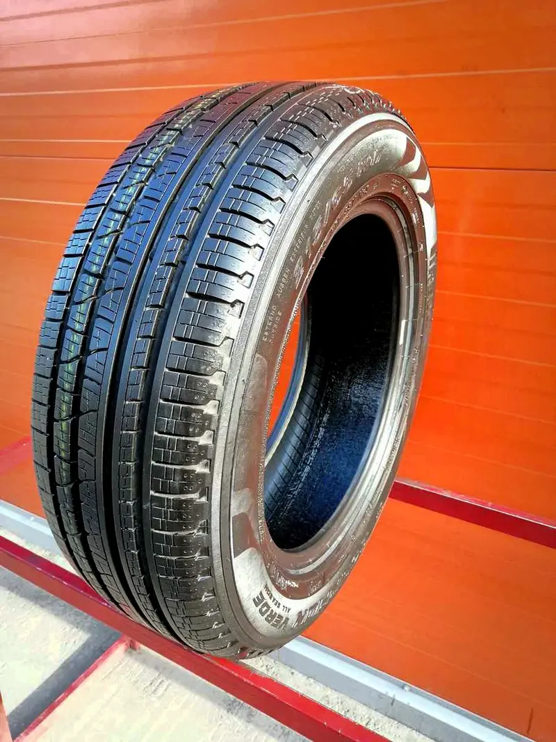 Б/у шина 215/65 R17 Pirelli Scorpion Verde All Season