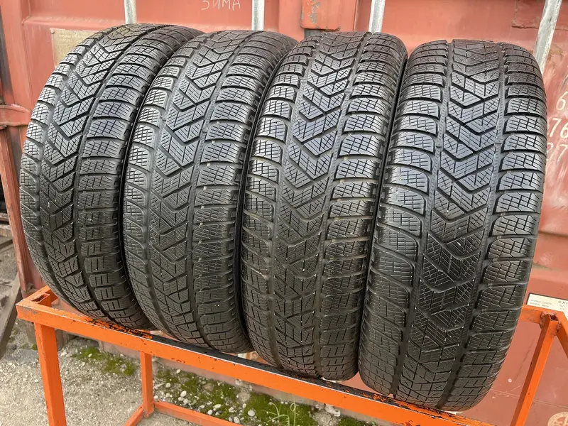 Комплект б/у шин 215/65 R17 Pirelli Scorpion Winter, фото 1