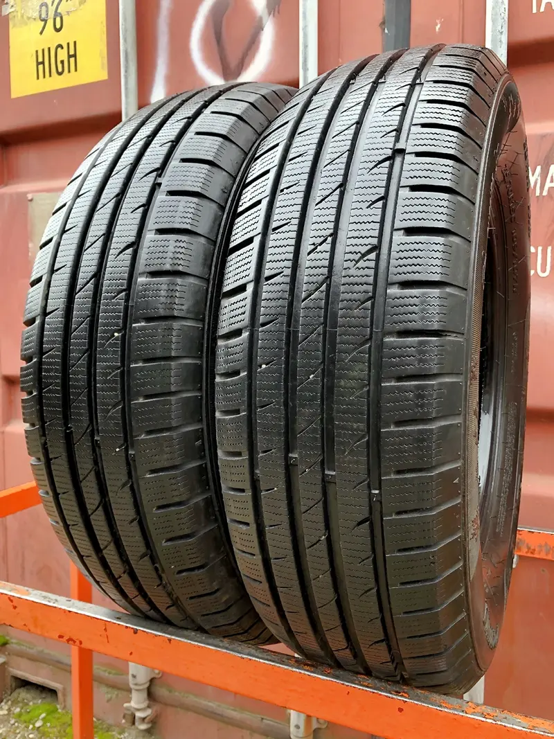 Пара б/у шин 215/70 R15C Fortuna Gowin Van