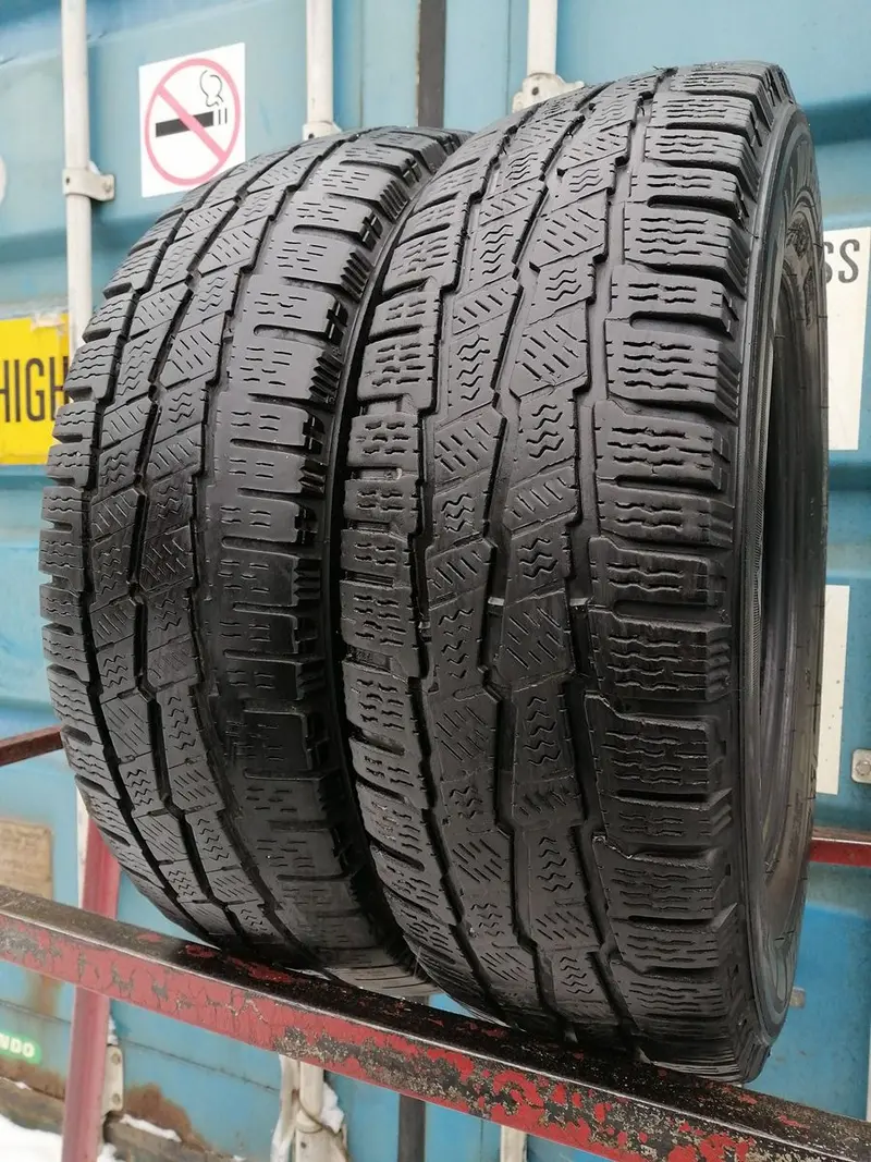 Пара б/у шин 215/70 R15C Michelin Agilis Alpin