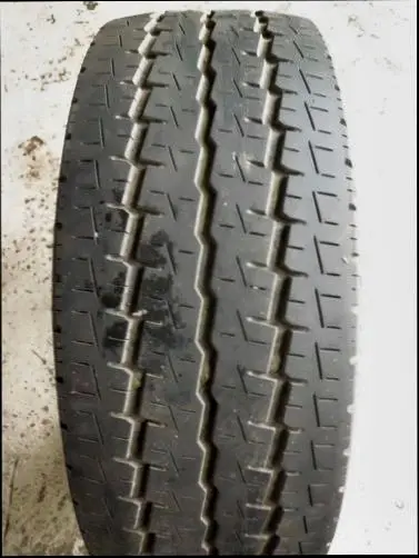 Б/у шина 215/70 R15C Toyo H08