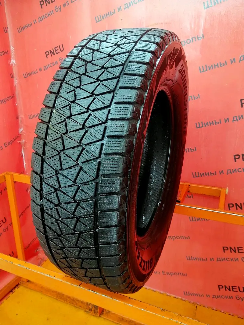 Б/у шина 215/70 R16 Bridgestone Blizzak DM-V2